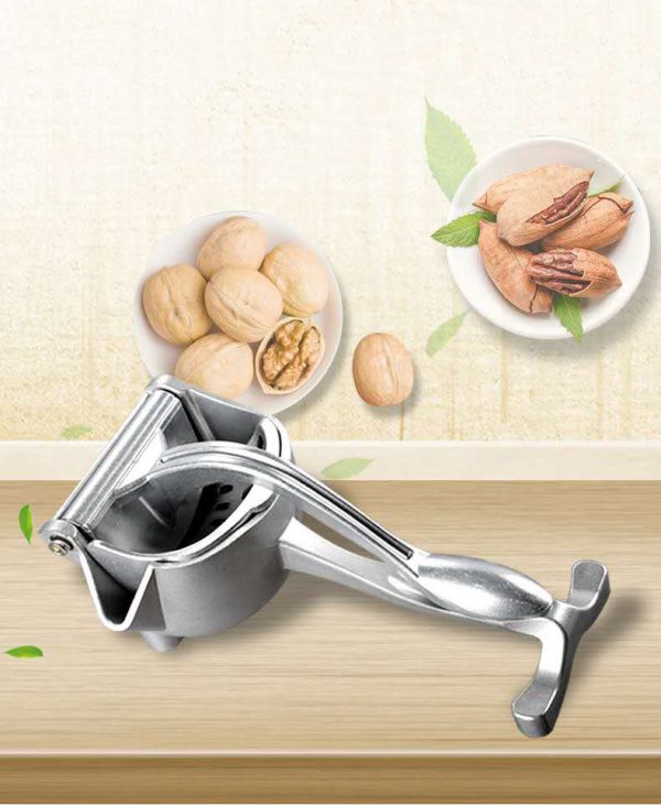 "Premium Aluminum Manual Juicer: Heavy-Duty, Essential Kitchen Tool"